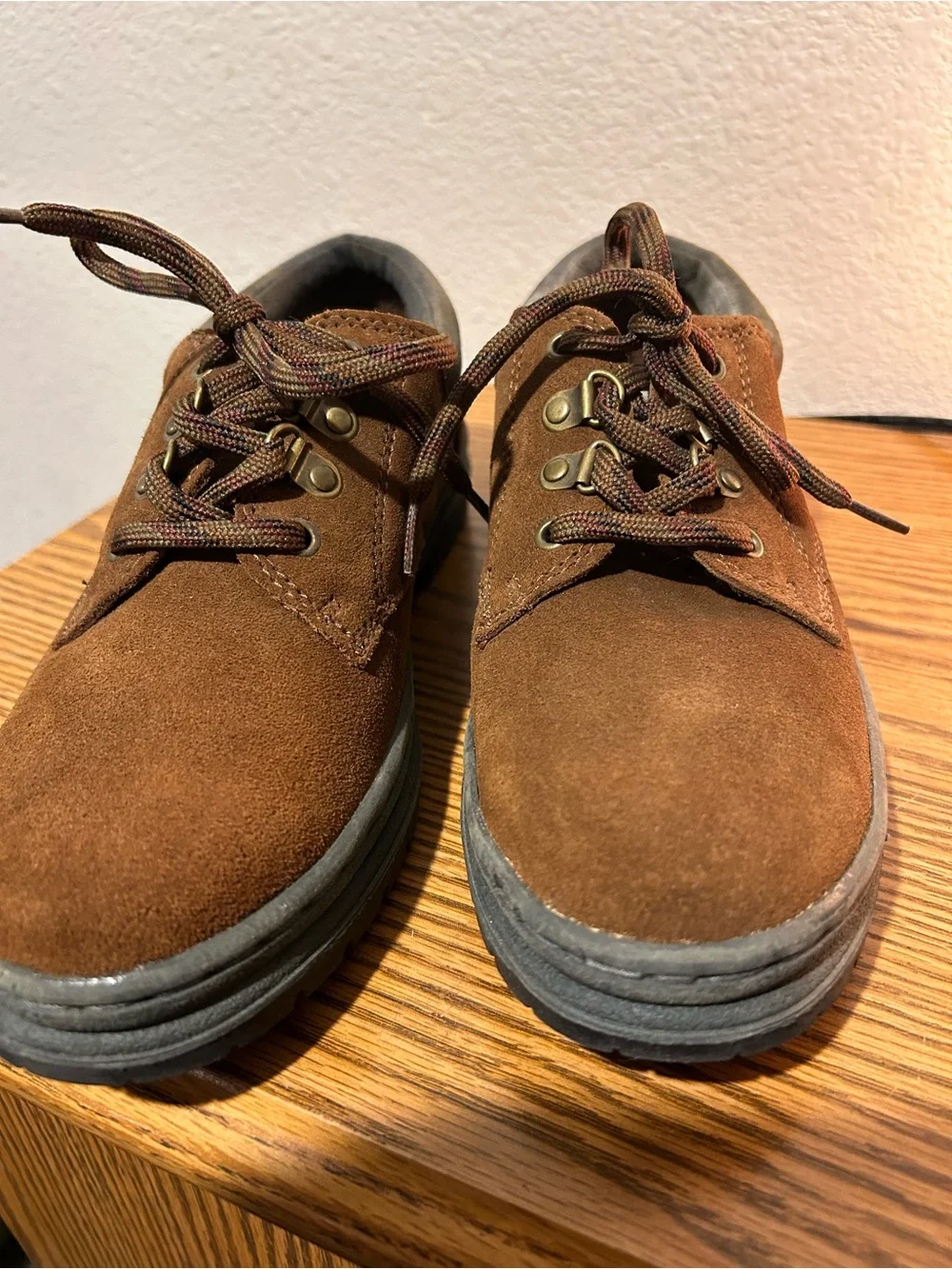 Men's Brown Suede Chukka Lace-Up Boots
